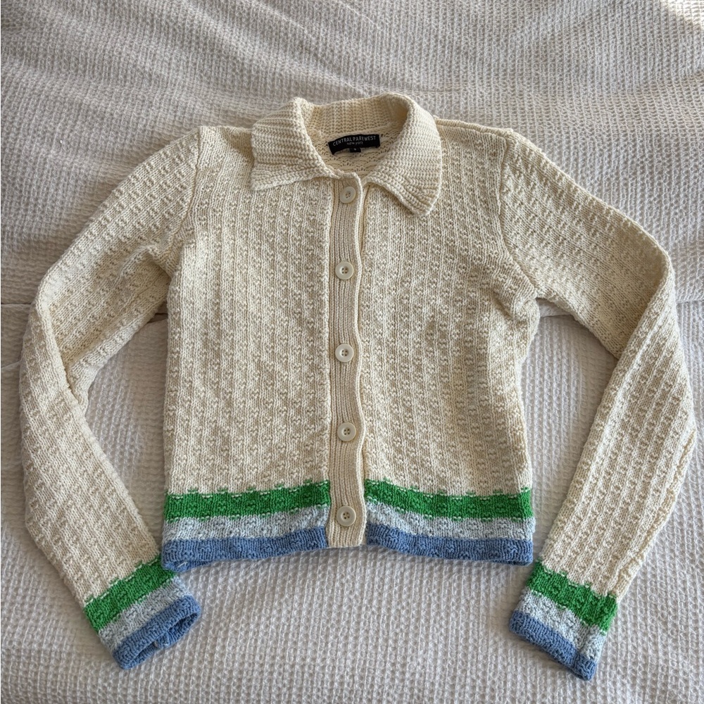 Central Park West Women’s Cream Collared Cardigan - sz small